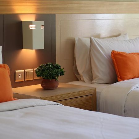 다마이 푸리 리조트 앤 스파 쿠칭 외부 사진 A room at the hotel