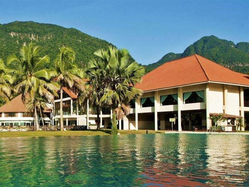 다마이 푸리 리조트 앤 스파 쿠칭 외부 사진 The Bertam Resort